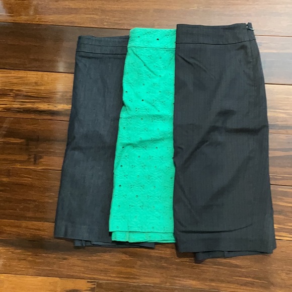 BUNDLE OF (3) SKIRTS - Picture 1 of 10